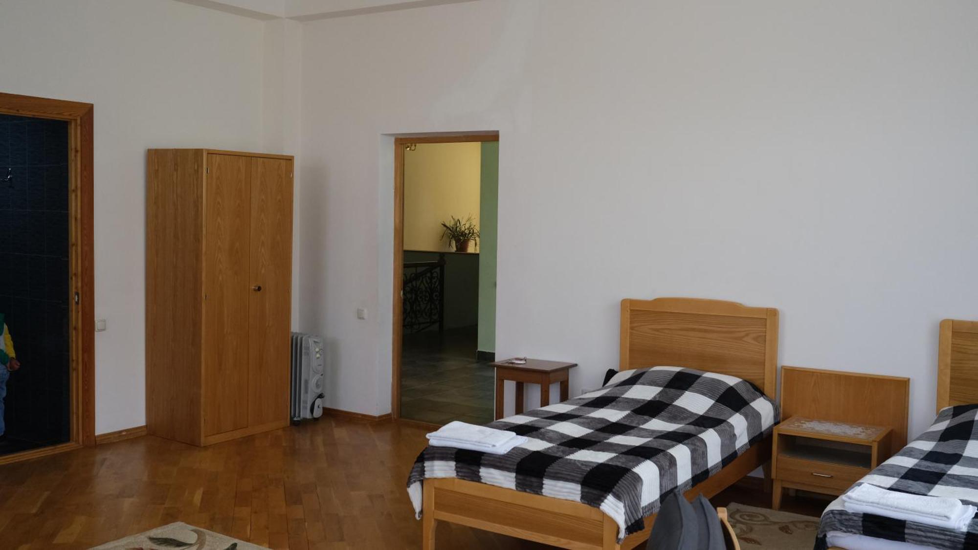 Хостел Ymca Spitak Экстерьер фото